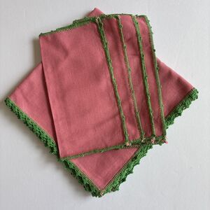 VTG Handmade Linen Tablecloth &4x Napkins, Crochet Tatting, Pink Green Cottage